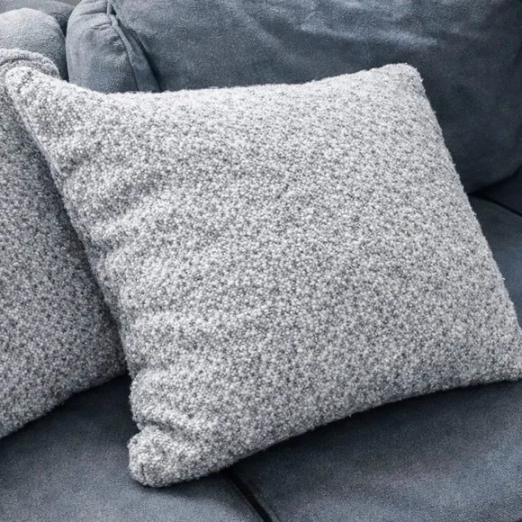 Anthropologie boucle square pillow 22x22 - Picture 6 of 7